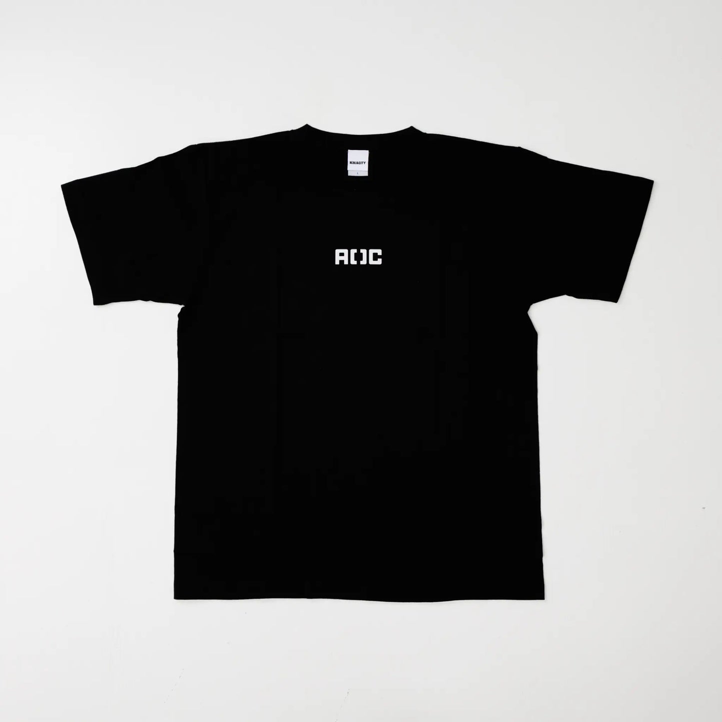 A[ ]C Tシャツ